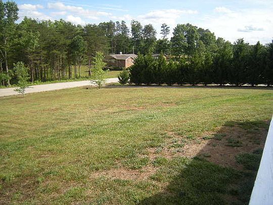 5th image of 2979 Lazy Creek Ln