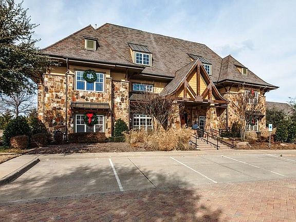 5th image of 8601 Dewland Dr