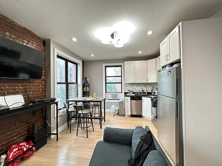 616 W 184th St #32 — Photo 1