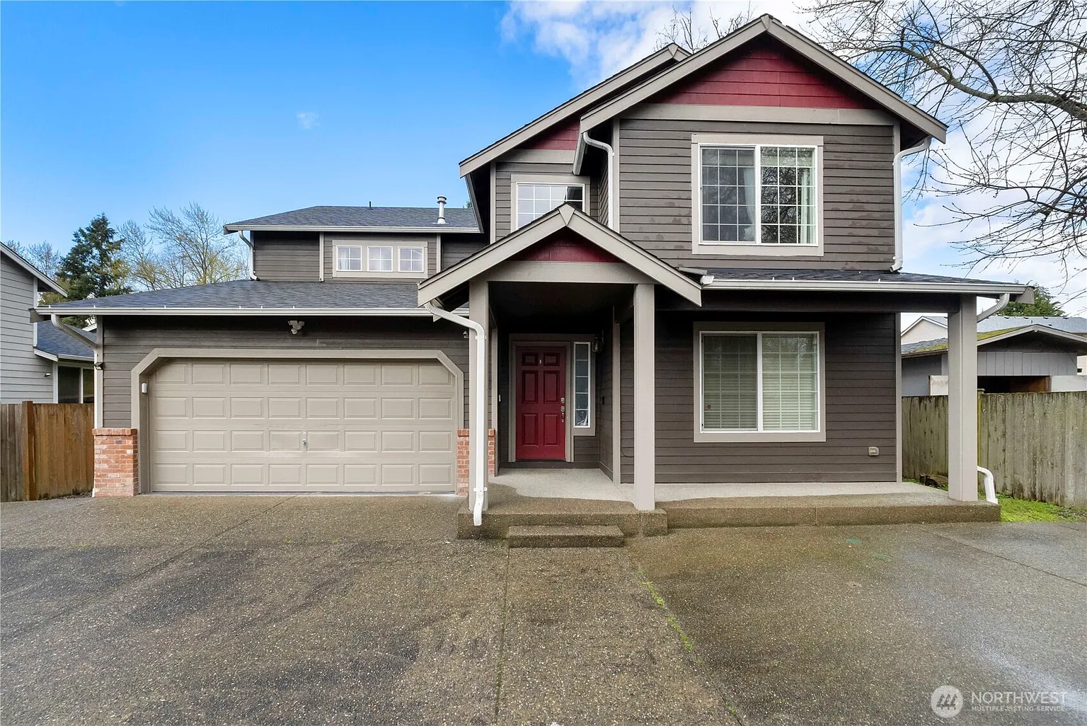 15121 67th Avenue E photo 1