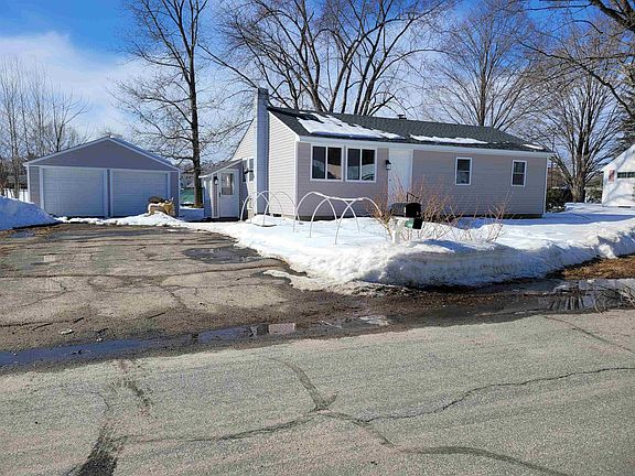 2nd image of 65 Hinsdale Heights