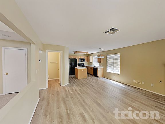 5th image of 1631 Raspberry Hill Rd