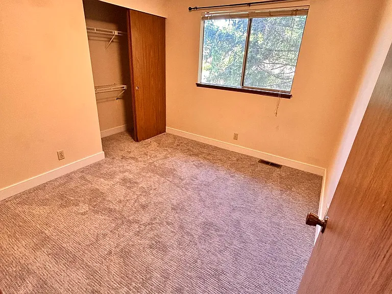 Guest Bedroom #2