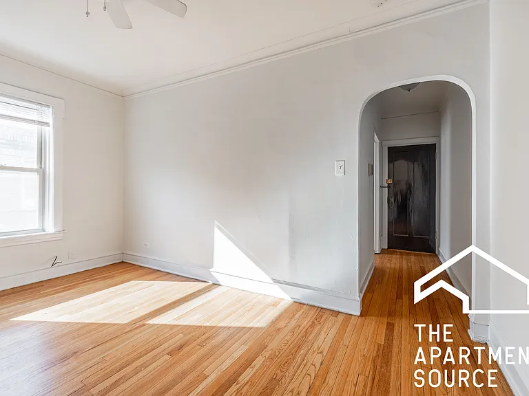 6347 N Magnolia Ave #3K — Photo 2