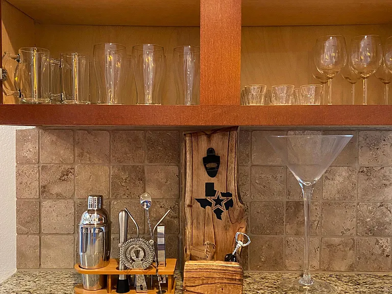 5901 Snow Creek Dr — Photo 25