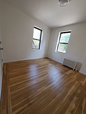 2nd image of 6264 Saunders St #2R