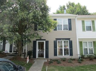 2503 Queen Anne Ct, Sandy Springs, GA