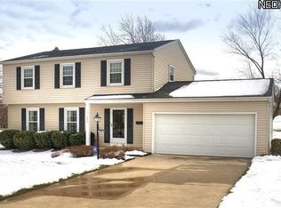 1863 David Ave, Parma, OH 44134