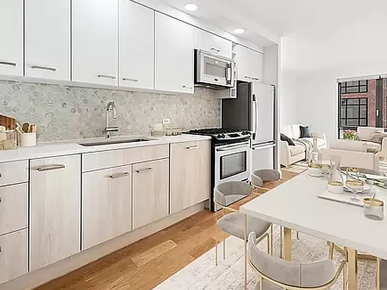 267 Pacific St #403 — Photo 2