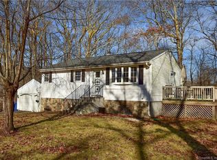 432 Gehring Rd, Tolland, CT 06084