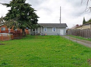 732 W 5th St, Port Angeles, WA 98363