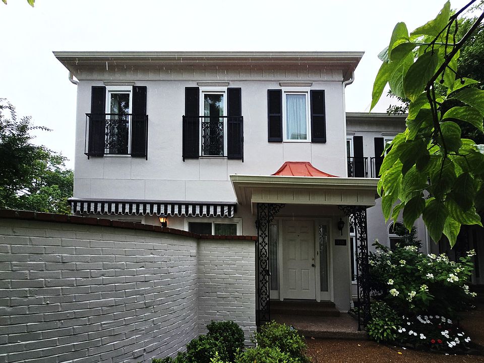 2nd image of 110 Christopher Pl