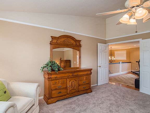 2nd image of 4806 Mangrove Dr