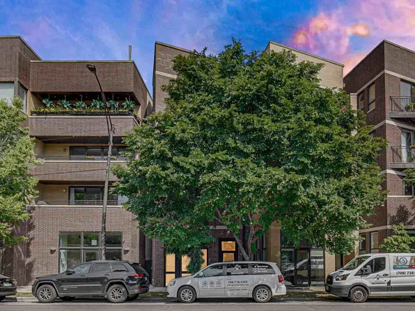 2818 W Chicago Ave APT 4, Chicago, IL 60622