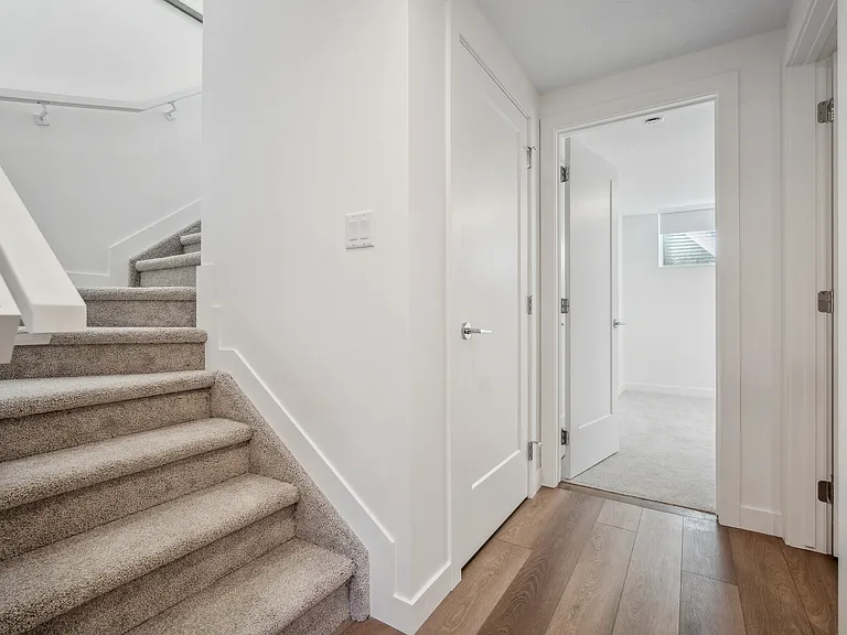9013 93rd St NW — Photo 47