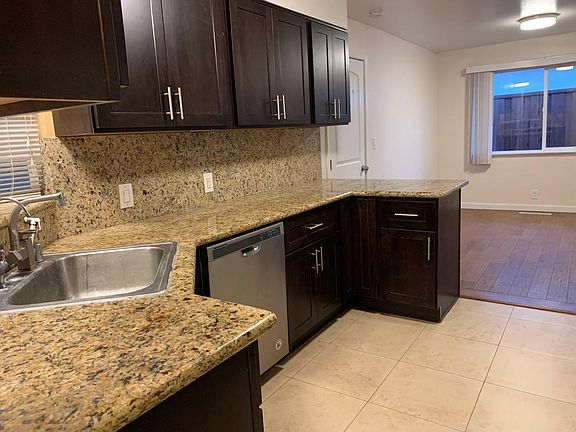 5th image of 1479 Padres Dr