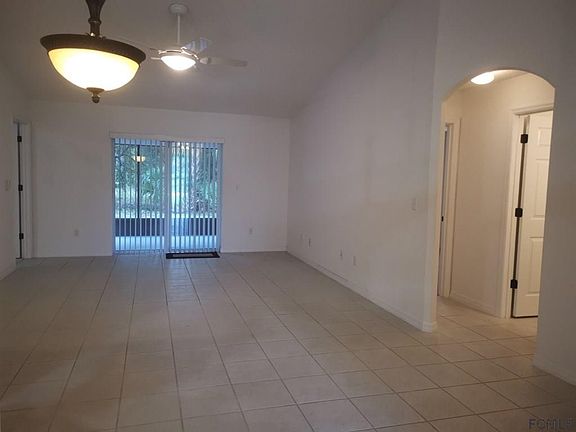 3rd image of 2 Leidel Dr
