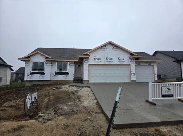 6199 Glenwood Dr, Marion, IA 52302