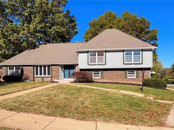 4800 W 96th St, Overland Park, KS 66207