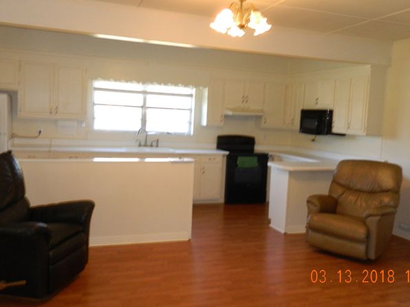 1517 Canterbury Rd, Honoraville, AL 36042