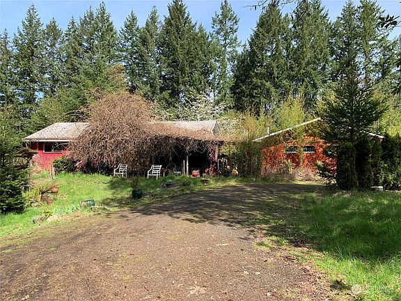 2nd image of 1419 36th Avenue NE