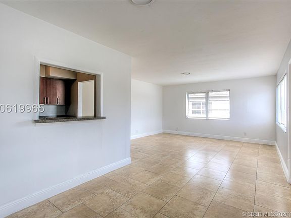 3rd image of 510 NW 31st Ave