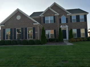 11452 Montoya Dr, Zionsville, IN 46077