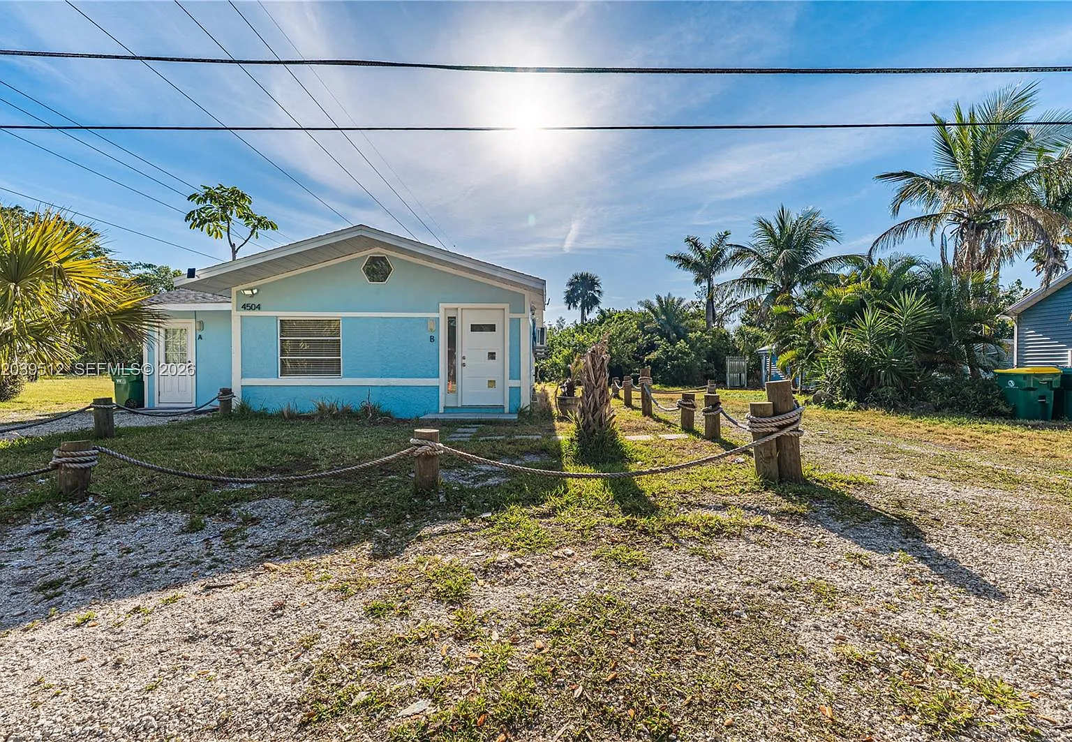 2 bed, 1.0 bath, $1,025 — Photo 3