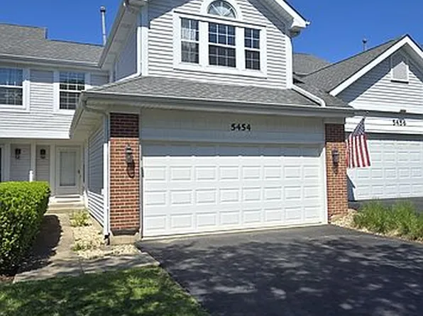 5454 Ridge Xing, Hanover Park, IL 60133