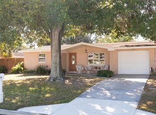 226 Maple Ave, Palm Harbor, FL 34684