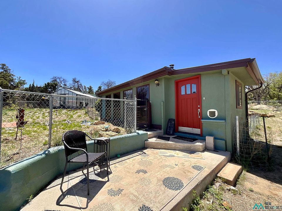 1st image of 50 Bridle Rd