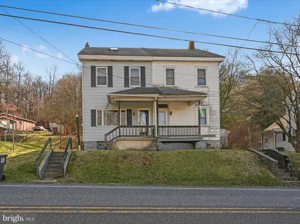 36 New Mines Rd, Branchdale, PA 17923