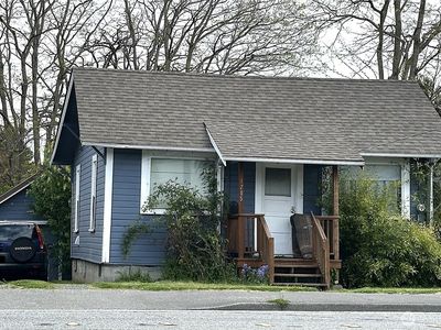 1205 E Maple Street, Bellingham, WA, 98225