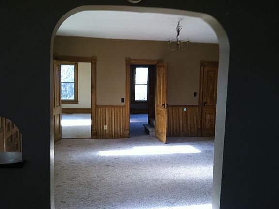 4th image of 3377 SW 52nd Ave