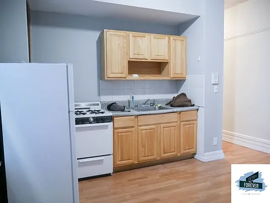 Rented by Fifth & Forever LLC | media 2