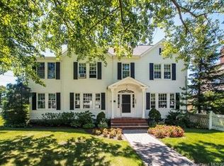 359 Fern St, West Hartford, CT 06119