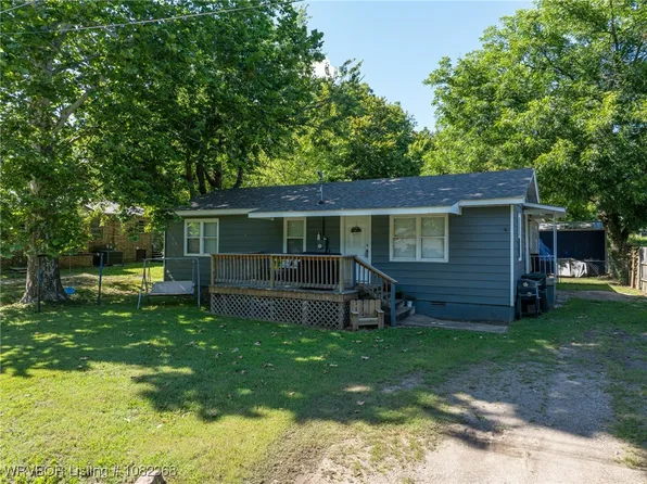 453 W 5th St, Booneville, AR 72927