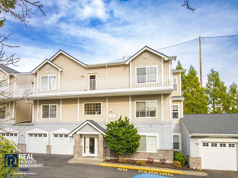 14110 SE 171st Way #B303 — Photo 2