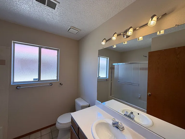 7281 Spruce Mountain Loop NE — Photo 10