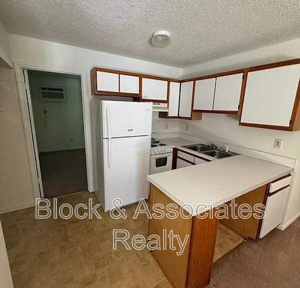 118 Reece Ct #B — Photo 3