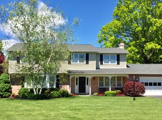 1360 Sycamore Ave, Bethlehem, PA 18017