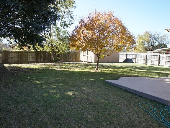 3rd image of 1637 Jerusalem Dr