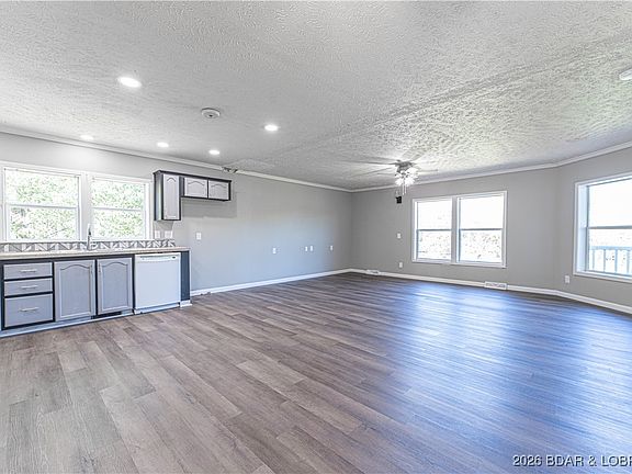 4th image of 1123 Woodland Dr