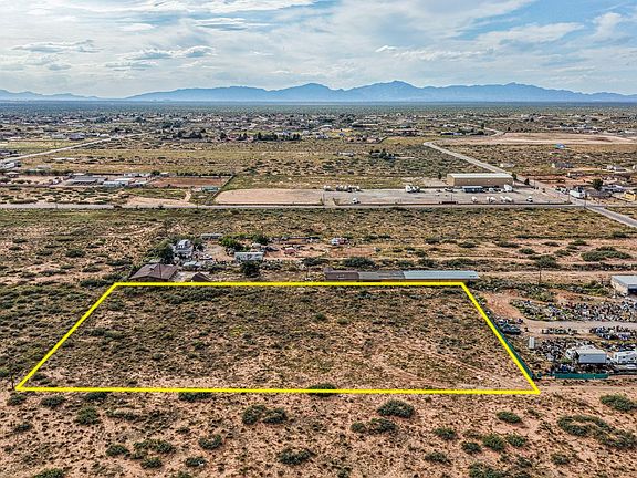 4th image of 14572 Bradley Rd