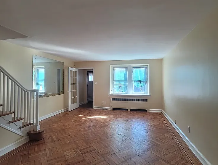 5908 Castor Ave — Photo 15