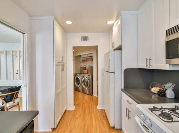 4675 Willis Ave Unit 105, Sherman Oaks, CA 91403