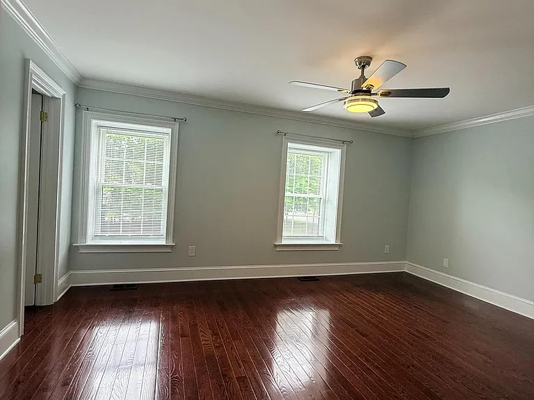 10 Devon Ct — Photo 35