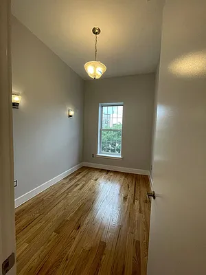 Rented by Greenrock Management | media 46