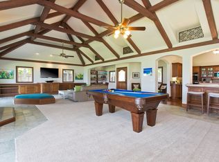 1600 Mokulua Dr, Kailua, HI 96734