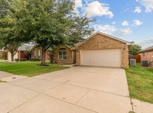 3717 Vista Greens Dr, Fort Worth, TX 76244